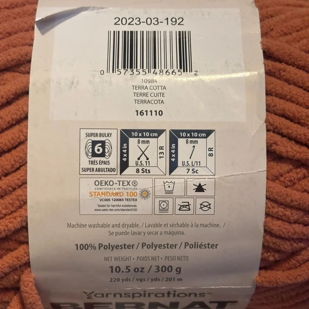 NEW Bernat Blanket Yarn Terra Cotta 1.5 Skeins DISCONTINUED - Picture 2 of 4